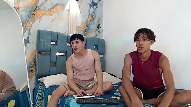 YOUNG GUYS1 online show from February 5, 2026, 1:21 am