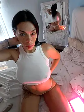 dulcemorela83 online show from February 13, 2026, 5:31 pm