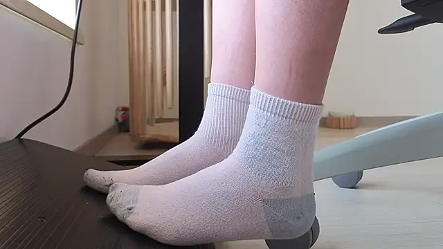 Feetbeth online show from February 20, 2026, 8:42 pm