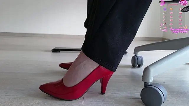 Feetbeth online show from April 16, 2026, 7:25 pm