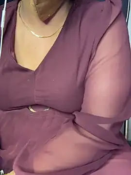 butterflyslay online show from February 16, 2026, 2:13 pm