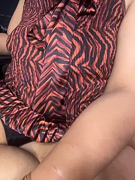 butterflyslay online show from March 19, 2026, 4:11 pm