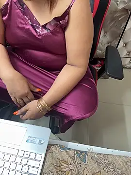 butterflyslay online show from April 21, 2026, 1:42 am