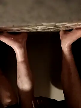 Olivassl22 online show from April 19, 2026, 9:17 pm