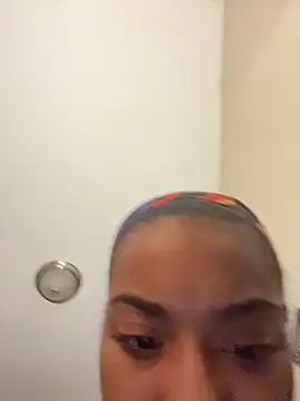 Bellaquitaa lee online show from March 3, 2026, 5:35 am