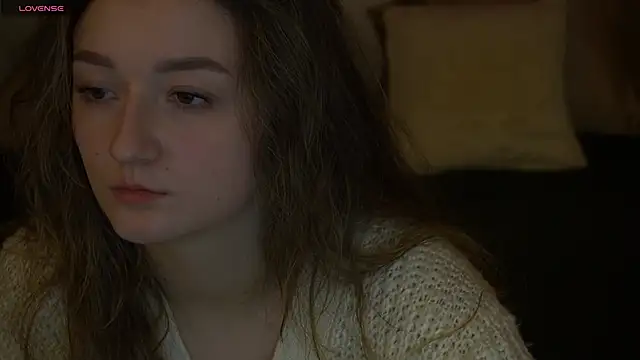 CyrenaLuxe online show from February 9, 2026, 4:22 pm