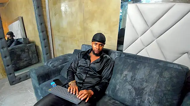 jay jhonson01 online show from December 22, 2025, 3:47 am