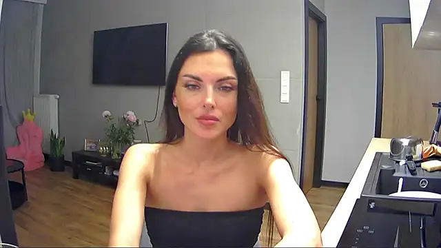 Snapshot of Addisonadore chatting on June 21, 2026, 8:44 pm Addisonadore online show from June 21, 2026, 8:44 pm