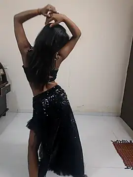 STICKY GIRL online show from April 12, 2026, 4:12 pm