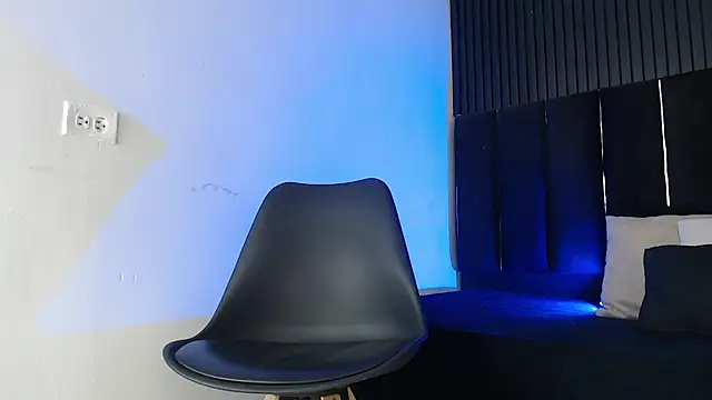 SmoothAlpha  online show from February 24, 2026, 2:48 pm