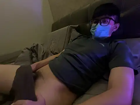 YourBoYyyyyyyy online show from March 14, 2026, 5:07 pm