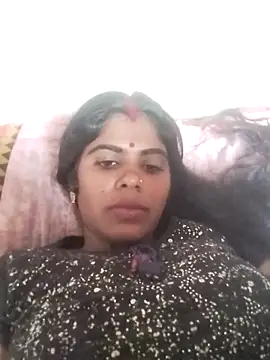 Sexy Rajkumari123 online show from December 17, 2025, 7:58 am
