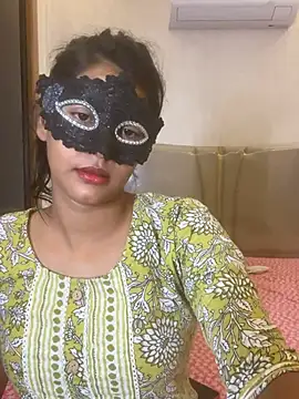 Snapshot of Cutie_Seema chatting on July 21, 2026, 1:57 pm Cutie Seema online show from July 21, 2026, 1:57 pm
