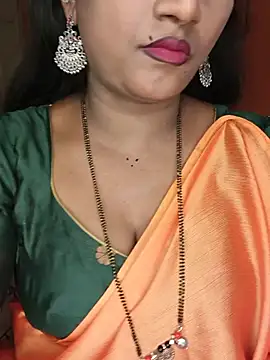 Snapshot of Rachu_love chatting on July 23, 2026, 5:22 pm Rachu love online show from July 23, 2026, 5:22 pm