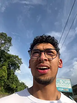 toritoga online show from April 3, 2026, 9:35 pm