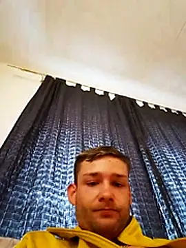 Snapshot of Dankender chatting on May 7, 2026, 4:01 pm Dankender online show from May 7, 2026, 4:01 pm