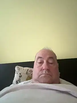 csikar online show from April 8, 2026, 4:56 am