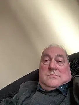 csikar online show from April 13, 2026, 12:10 pm