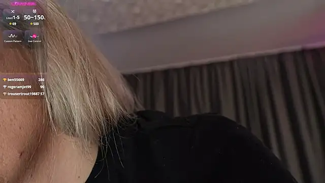 creampussyy online show from February 18, 2025, 10:58 pm