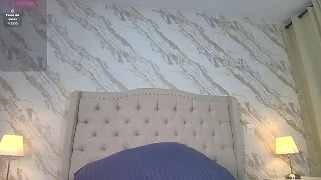 Yuliana-ambell online show from April 7, 2026, 8:09 pm