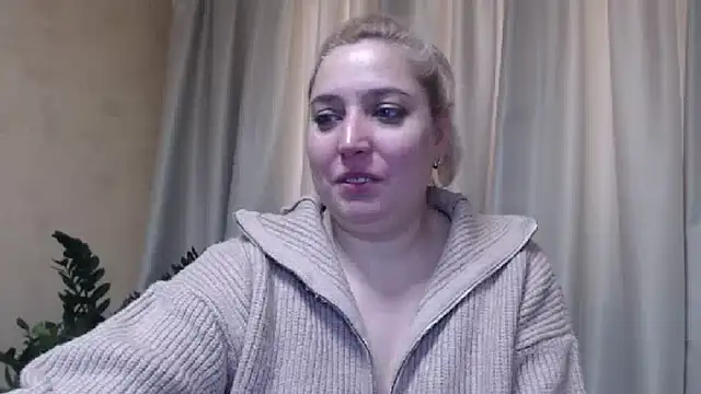 sweetpussy13 online show from February 19, 2025, 6:55 am