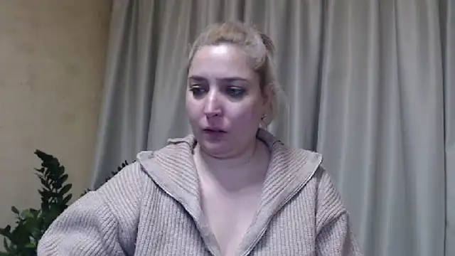 sweetpussy13 online show from February 19, 2025, 10:01 am