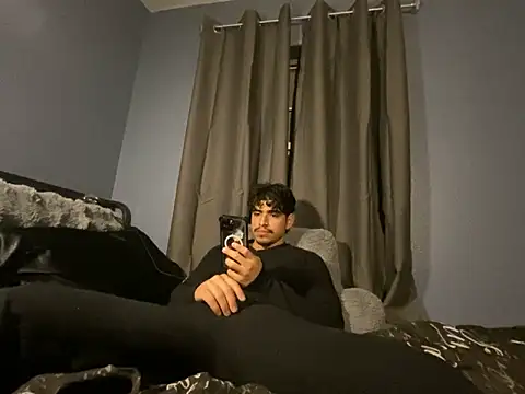 Playboy-Ever online show from March 19, 2026, 3:21 am