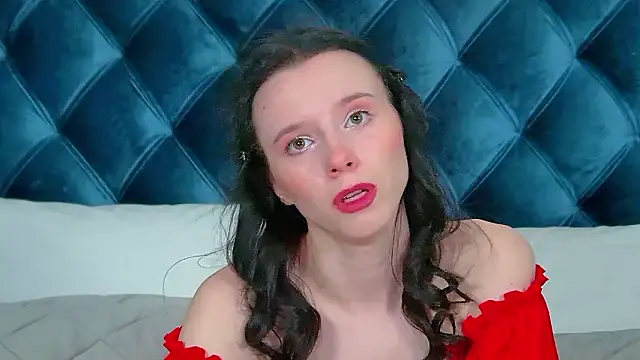 ArinaKubrick online show from January 13, 2026, 4:23 pm