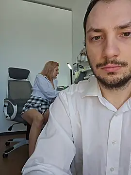 Snapshot of Lovebackground chatting on February 21, 2026, 8:59 am Lovebackground online show from February 21, 2026, 8:59 am