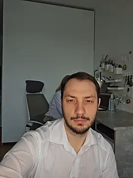 Snapshot of Lovebackground chatting on March 3, 2026, 9:15 am Lovebackground online show from March 3, 2026, 9:15 am