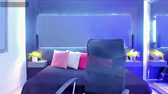 arcangel harris online show from April 7, 2026, 6:52 pm