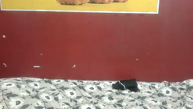 Lovelycouple25 online show from May 30, 2026, 5:48 am