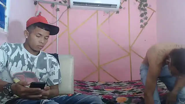 twobigscock23 online show from April 19, 2026, 2:00 am