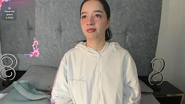 Lanna rosse online show from February 10, 2026, 6:17 am