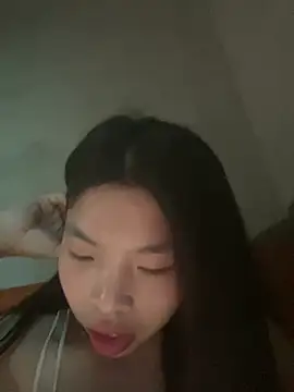 lux-su online show from April 5, 2026, 1:14 am