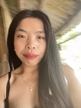 lux-su online show from April 9, 2026, 3:06 am