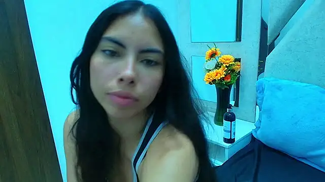 Alana Hotterr online show from March 17, 2026, 5:00 am
