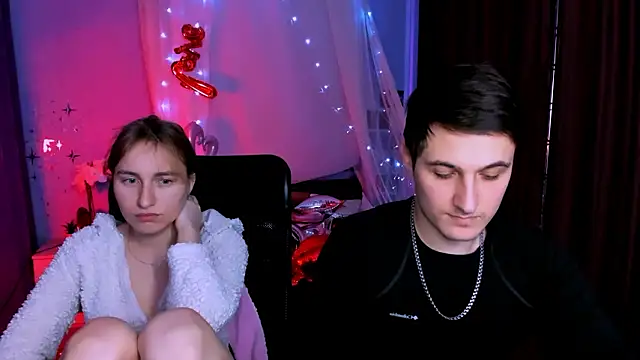 Snapshot of beauty_liam chatting on February 18, 2026, 11:44 pm beauty liam online show from February 18, 2026, 11:44 pm