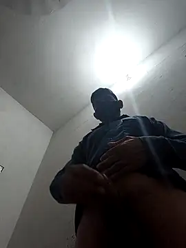 Niteenku online show from April 20, 2026, 6:09 pm