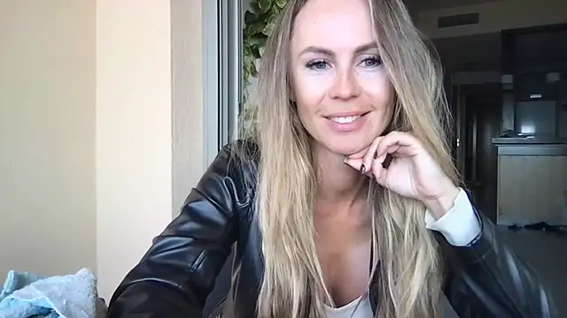 LeMilf online show from April 22, 2026, 8:06 am