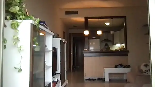 LeMilf online show from April 24, 2026, 8:50 am