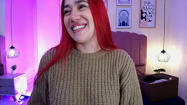 Snapshot of Celestee15_ chatting on May 6, 2026, 11:26 am Celestee15 online show from May 6, 2026, 11:26 am