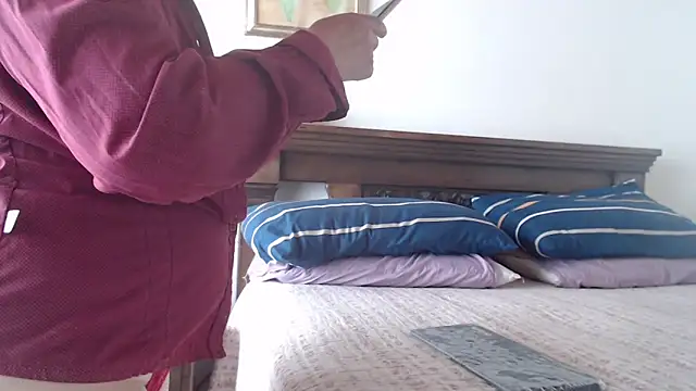 evelynsmithco online show from March 30, 2026, 3:02 pm