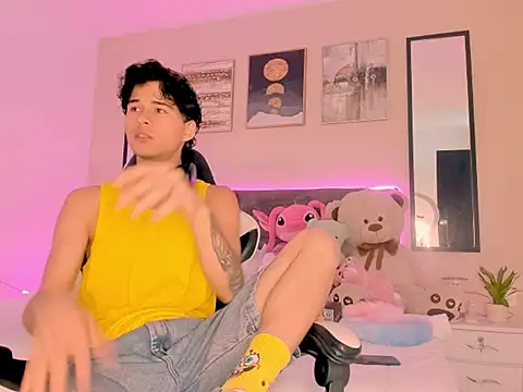 back thomson online show from February 22, 2026, 7:23 pm