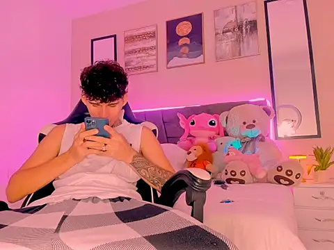 back thomson online show from March 4, 2026, 1:11 am