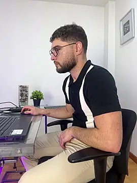 Steve-Carter online show from April 15, 2026, 11:50 am