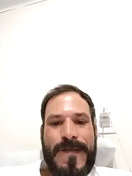 Dionaatanm online show from December 18, 2025, 2:06 am