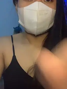 NinaBaby22 online show from April 19, 2026, 4:23 am