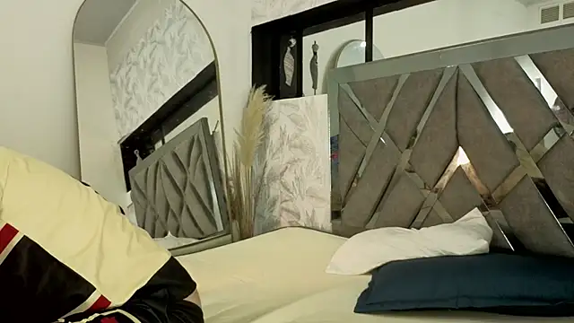 Snapshot of Chel_seth chatting on May 19, 2026, 3:35 am Chel seth online show from May 19, 2026, 3:35 am