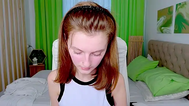 Miss Alisa  online show from February 1, 2026, 2:15 pm